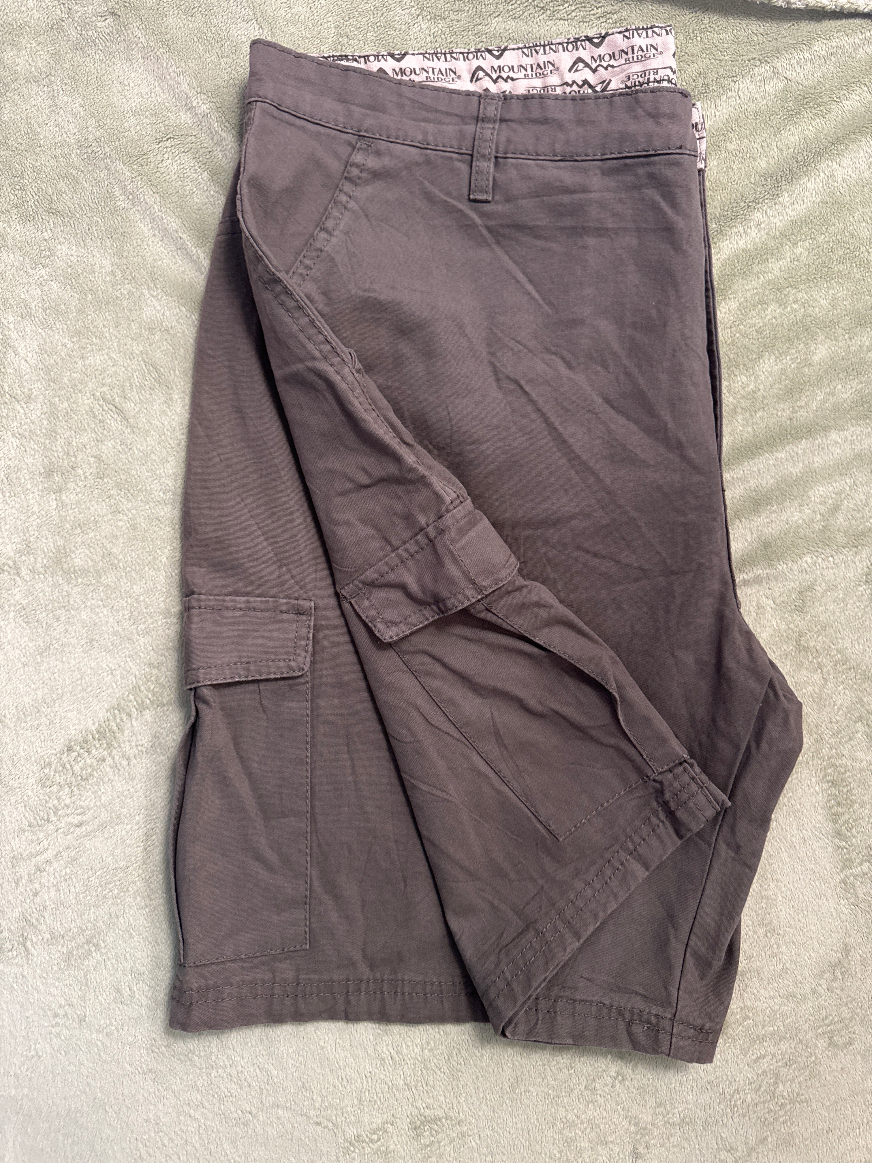 Short de hombre cargo