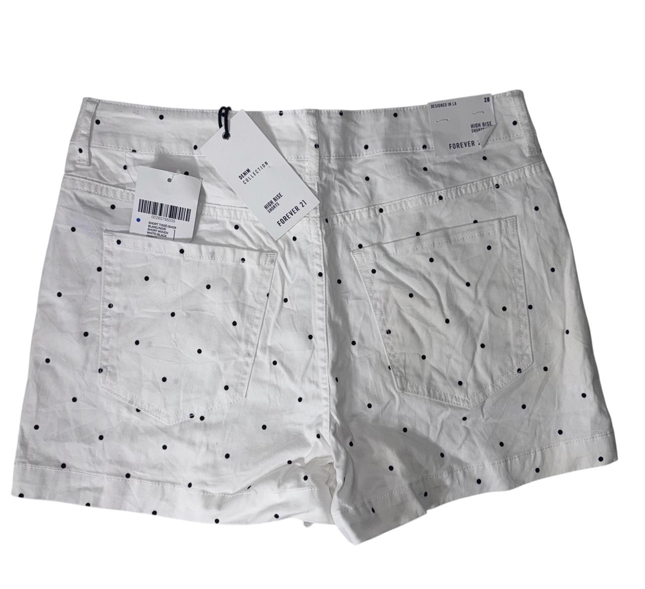 Shorts Mujer forever blanco con puntos negros